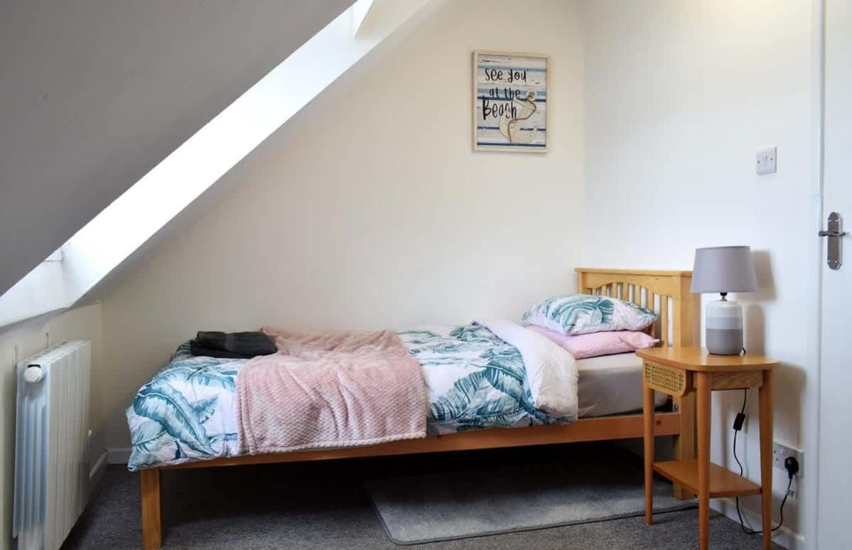 Breathtaking High Street Townhouse With Stunning Sea Views At 'The Old Fishermans Townhouse' Falmouth Bagian luar foto