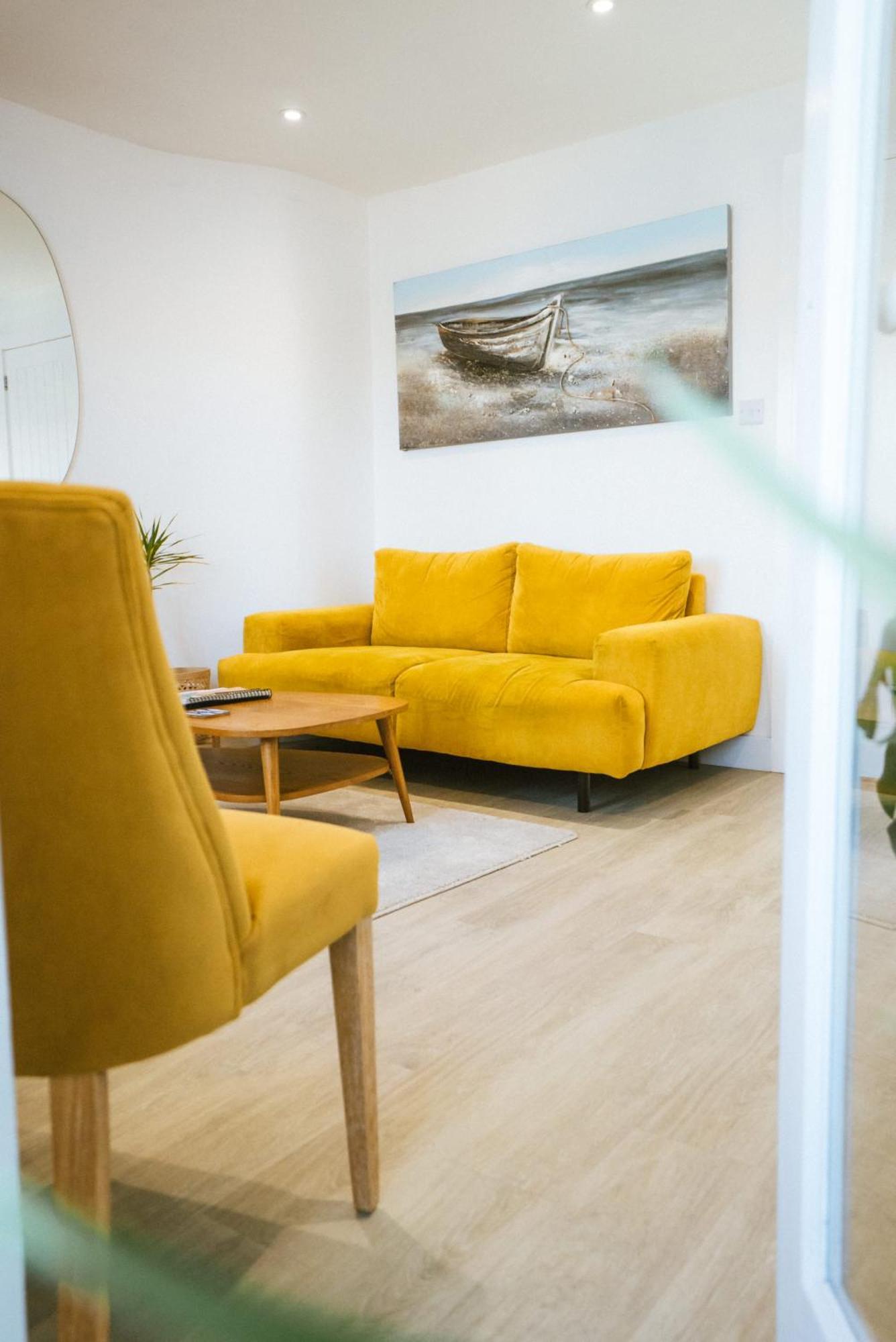 Breathtaking High Street Townhouse With Stunning Sea Views At 'The Old Fishermans Townhouse' Falmouth Bagian luar foto